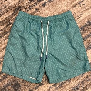Southern Tide Mens Medium Swim Trunks.